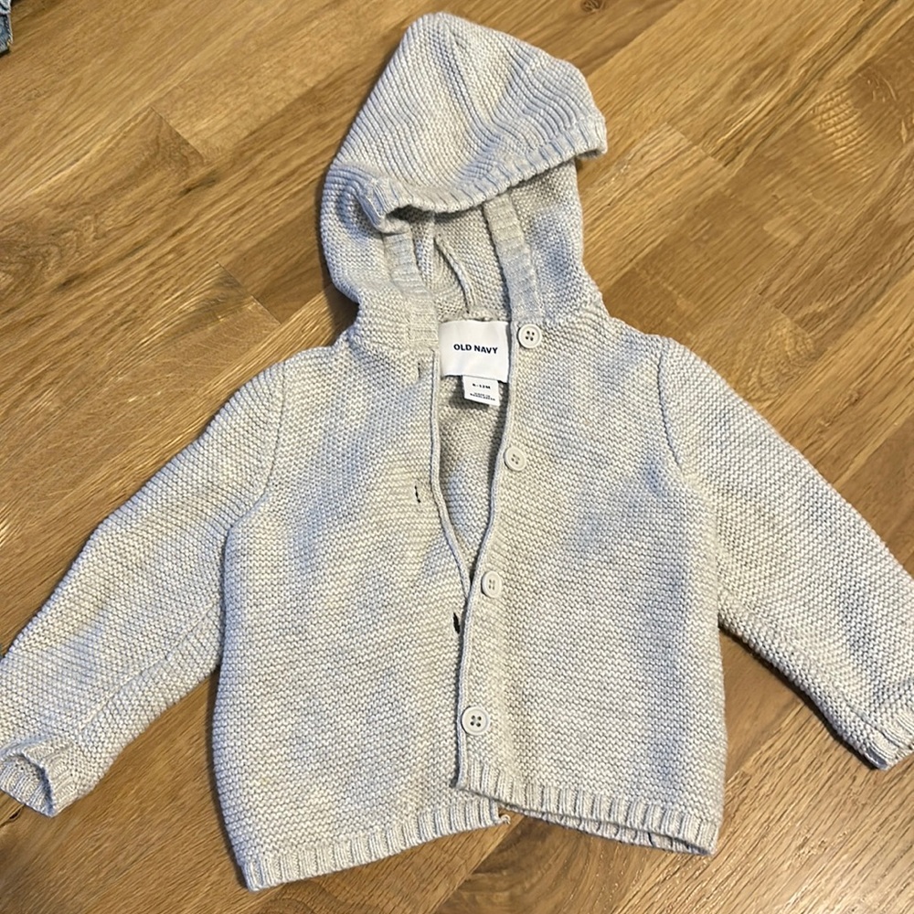 Old navy light grey hooded button up coat / sweater, size 6-12 months